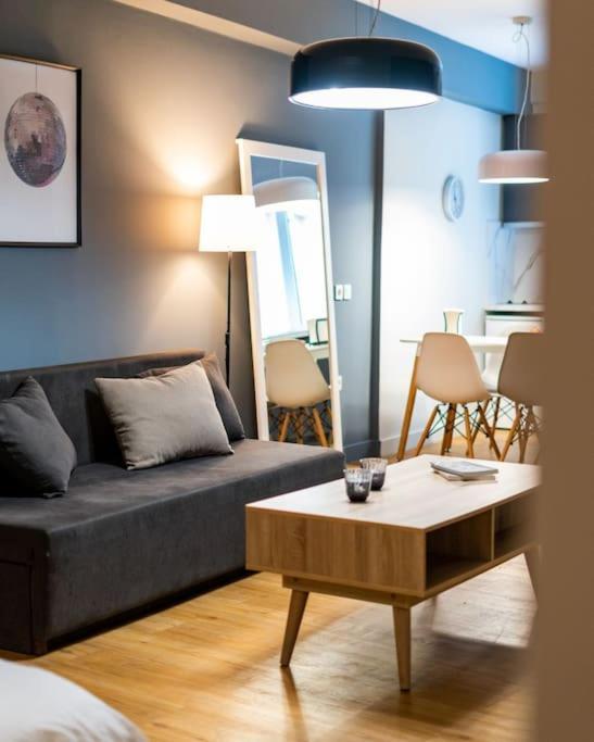 Central, Spacious Studio 5 Min Walk To Acropolis Athens Ngoại thất bức ảnh
